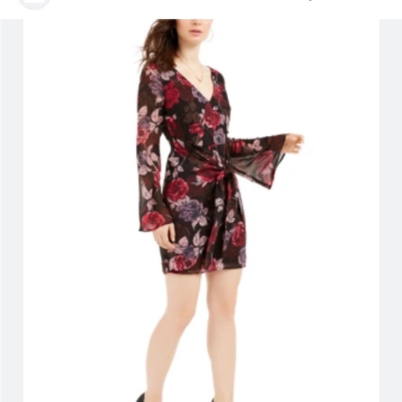 NWT Guess dress - Picture 2 of 3